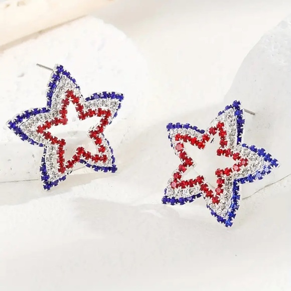 USA Patriotic Star rhinestone Earrings - Picture 3 of 5